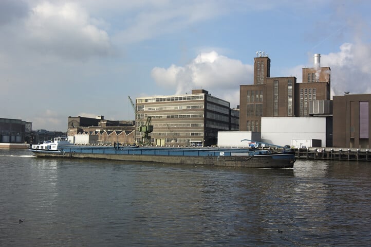 Sappi paper mill from the outside.jpg